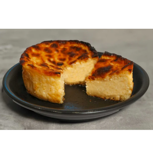 新吟釀酒糟巴斯克起司蛋糕 New Ginjo Sake Lees Basque Cheesecake