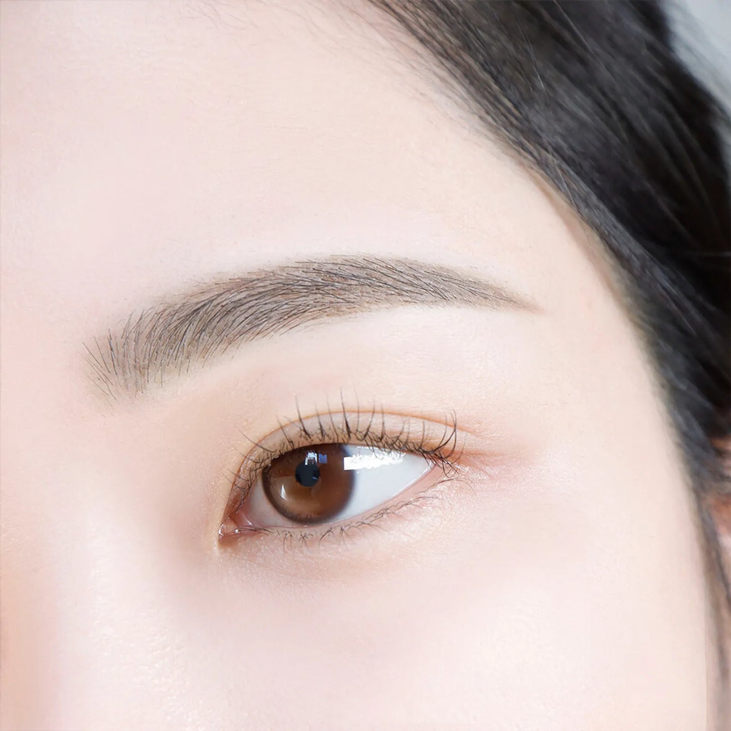 ES.  THE BROW BALANCE PENCIL #4 ASH BROWN